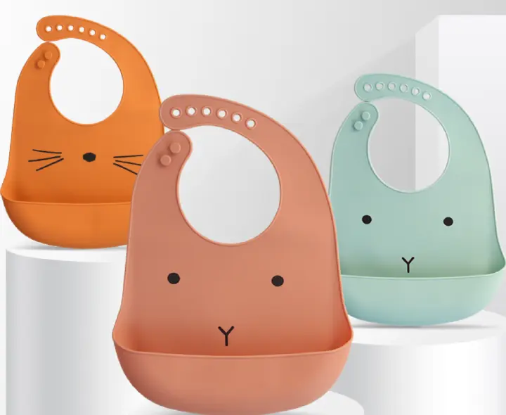 Waterproof Soft Baby Silicone Bibs Cute Cartoon Printed Kids Girl Boy Adjustable Children Bib Baby Lunch Feeding Stuff