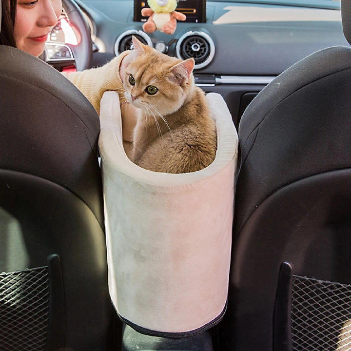 Portable Cat Carrier Bag Car Seat Pet Cat Bed Travel Central Control Non Slip Universal Vehicle Armrest Box Pet Cat Carrier Seat