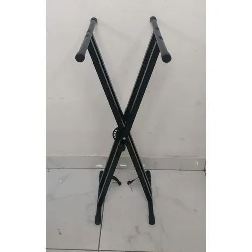 Universal adjustable keyboard stand for 61/76/88-key keyboards. Heavy-duty steel frame, foldable, with non-slip grips – perfect for stage, studio, or home use.