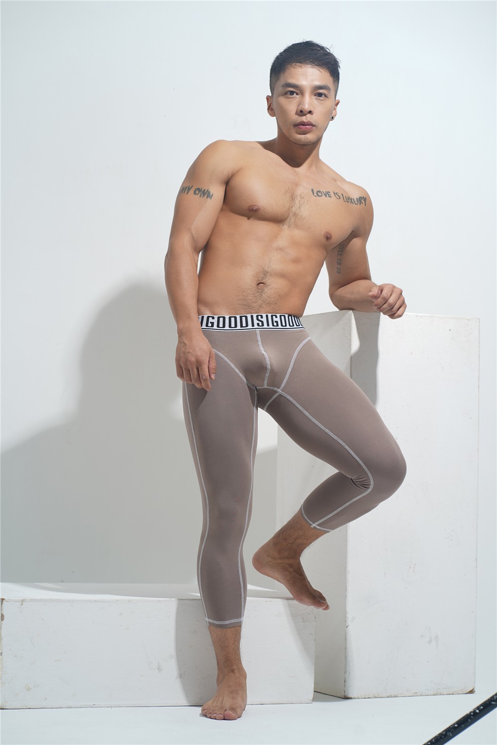 Men Running Tights Leggings Compression Pants Sportswear Gym Sport 3/4 Sexy Basketball Yoga Fitness Training Workout