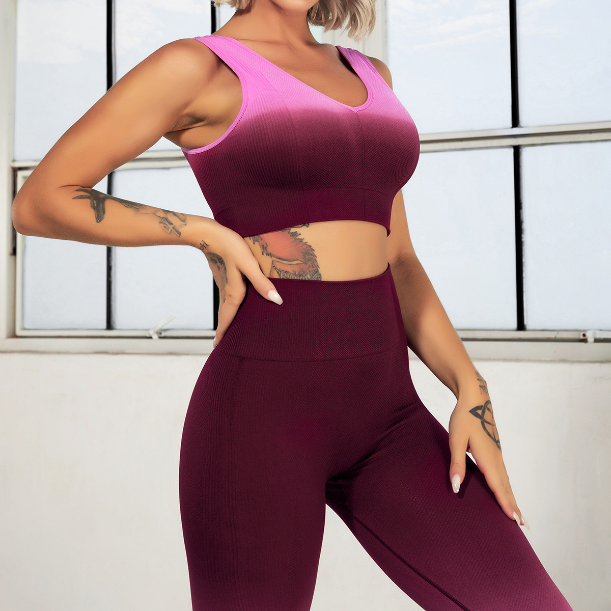 2PCS Set Women Sport Suit Gradient Yoga Set Gym Set Sexy Bra Seamless Shorts Workout Running Clothing Gym Wear Athletic Yoga Set