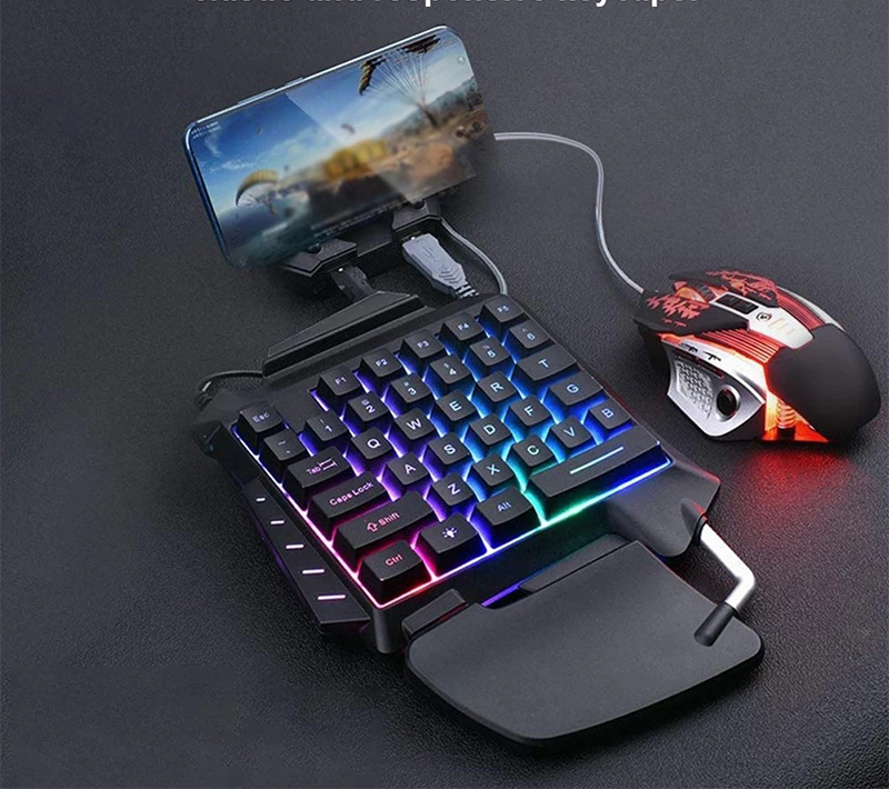 1pc One-Handed Gaming Keyboard RGB Backlit Portable Mini Gaming Keypad Game Controller for PC PS4 Xbox Gamer