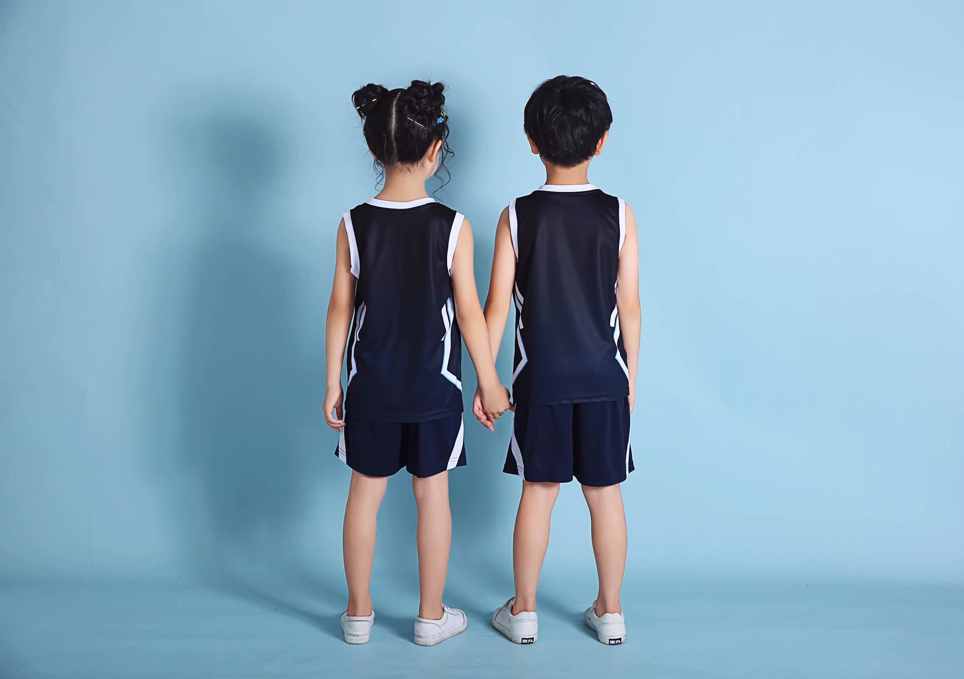 Children Basketball Uniforms kits Boys Gradient Basketball Jerseys Sets Kids Sports Kits Girls Team Training Suits Shot Uniform