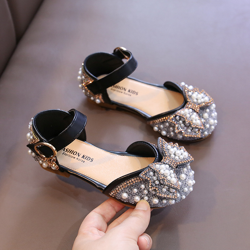 Girls Princess Sandals 2022 Summer New Baby Pearl Rhinestones Bow Single Shoes Fashion Non-slip Flat Children's Shoe E963 Sandals Girls' Shoes