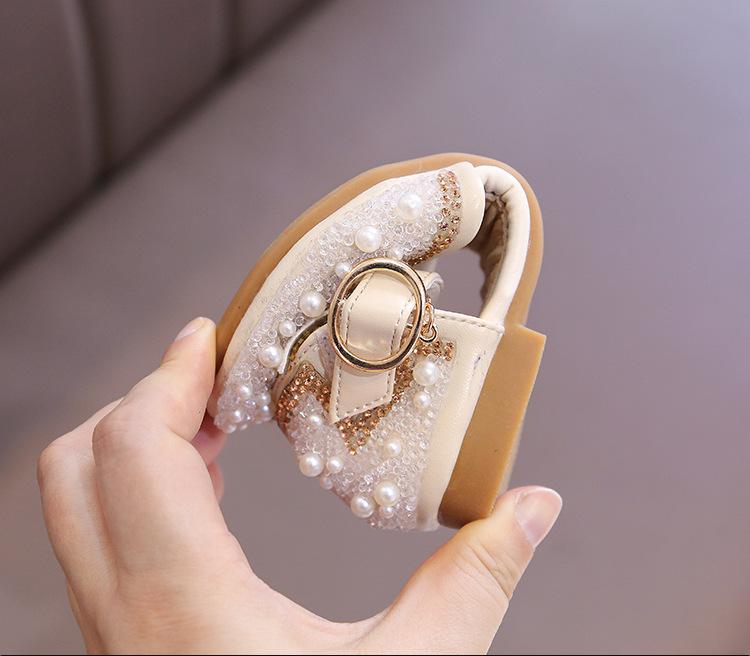 Girls Princess Sandals 2022 Summer New Baby Pearl Rhinestones Bow Single Shoes Fashion Non-slip Flat Children's Shoe E963 Sandals Girls' Shoes