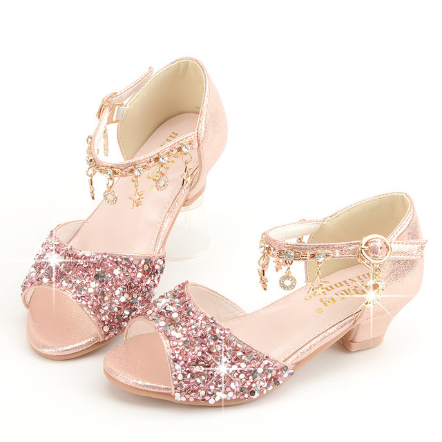 Girls Sandals Children Crystal Shoes 2022 Summer Kids Glitter Shoes High Heels Sequined Rhinestone Pendants Open Toes Princess Shoes Sandals