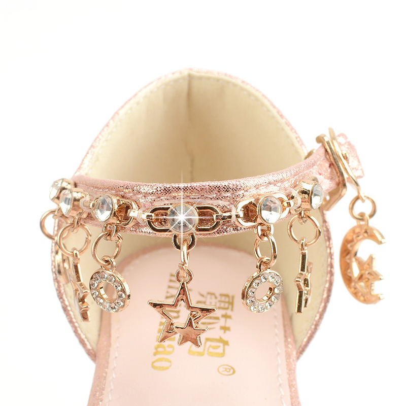 Girls Sandals Children Crystal Shoes 2022 Summer Kids Glitter Shoes High Heels Sequined Rhinestone Pendants Open Toes Princess Shoes Sandals