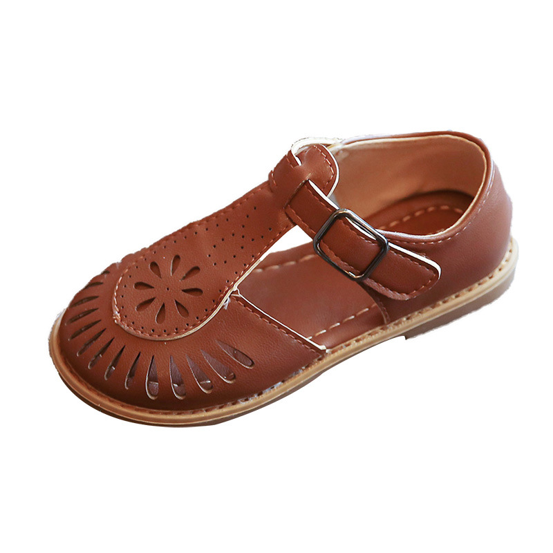 Girls Sandals 2022 New Children's Hollow Soft Sole Shoes Carved  Fashion Princess Shoes Beach Shoes Hot Cut-outs Princess