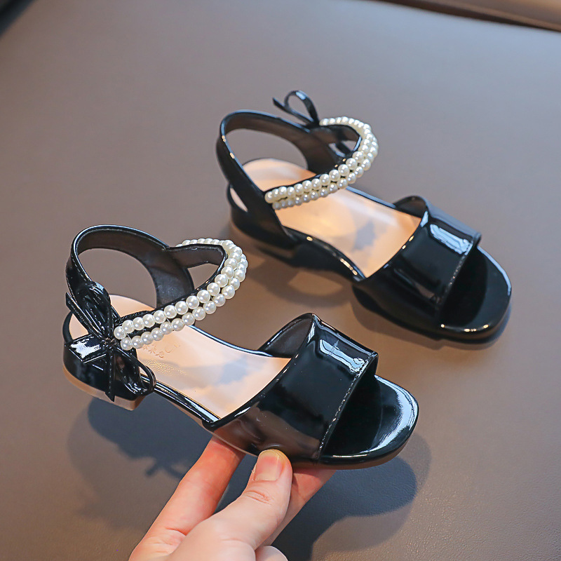 Girls Sandals 2022 New Summer Red Leather Shoes Fashion Wild Pearl Bow Children's Princess Shoes Non-slip Kids Sandals G613