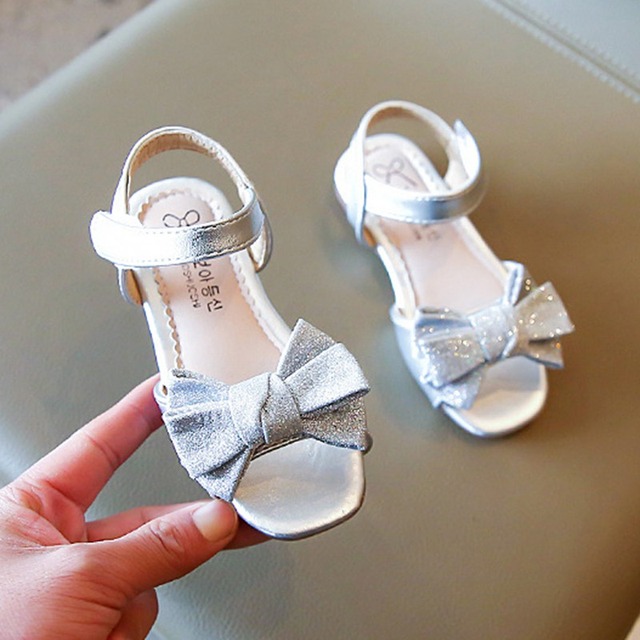 Girls Sandals Summer Solid Color Bowknot Girl Princess Sandals Shoes Kids Children Soft Bottom Non-slip Baby Beach Shoes