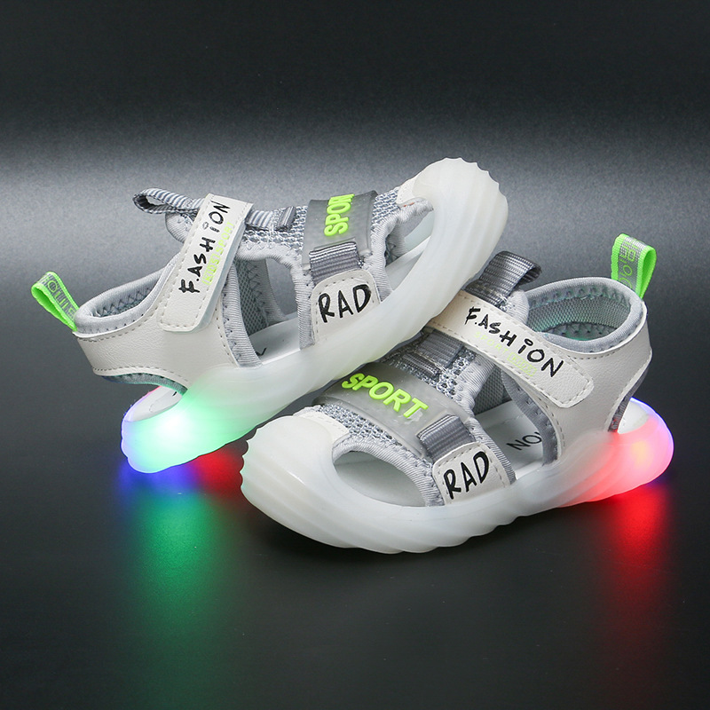 2022 New Summer Fashion boy's soft-soled middle and small children's luminous shoes for girls color-blocking breathable shoes