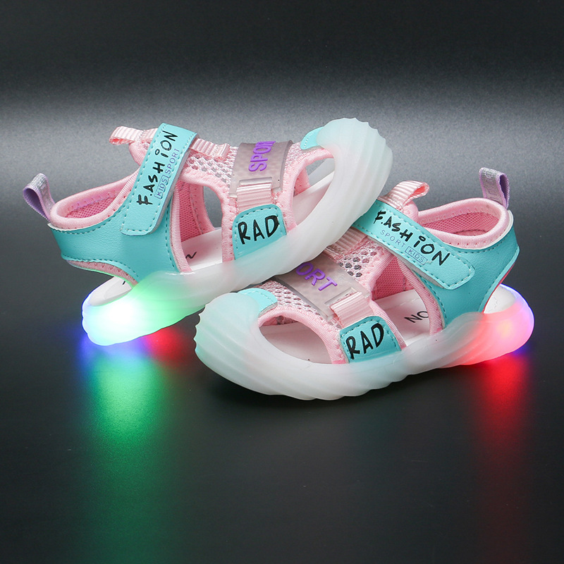2022 New Summer Fashion boy's soft-soled middle and small children's luminous shoes for girls color-blocking breathable shoes