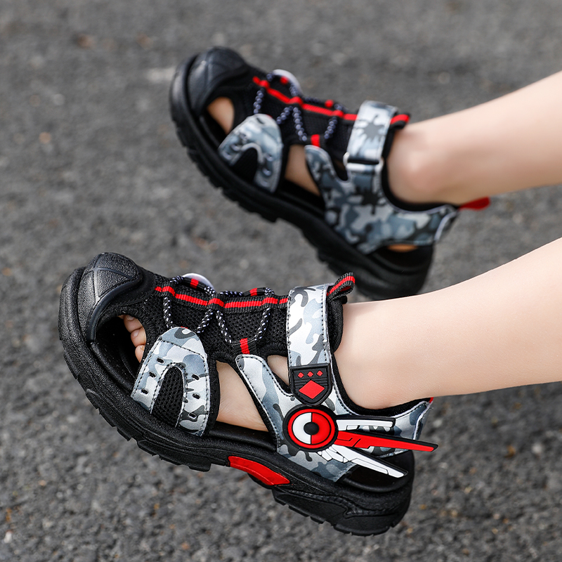 2022 New Summer Kid Non-Slip Shoes Boys Girls Beach Sandals Two Wear Antiskid Lightweight Fashion Sneaker Water Shoe For Child