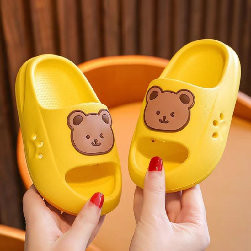 Children's Beach Slippers For Boys Girls Home Shoes Summer Thick Flip Flops Soft Cartoon Ourdoor Slippers