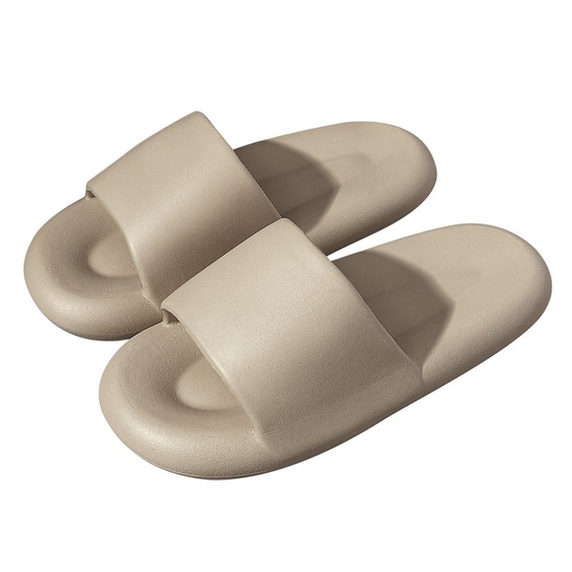 New Slippers Couple Home Outdoor Slippers Summer Beach Unisex Bedroom Shoes Ladies Thick Sole