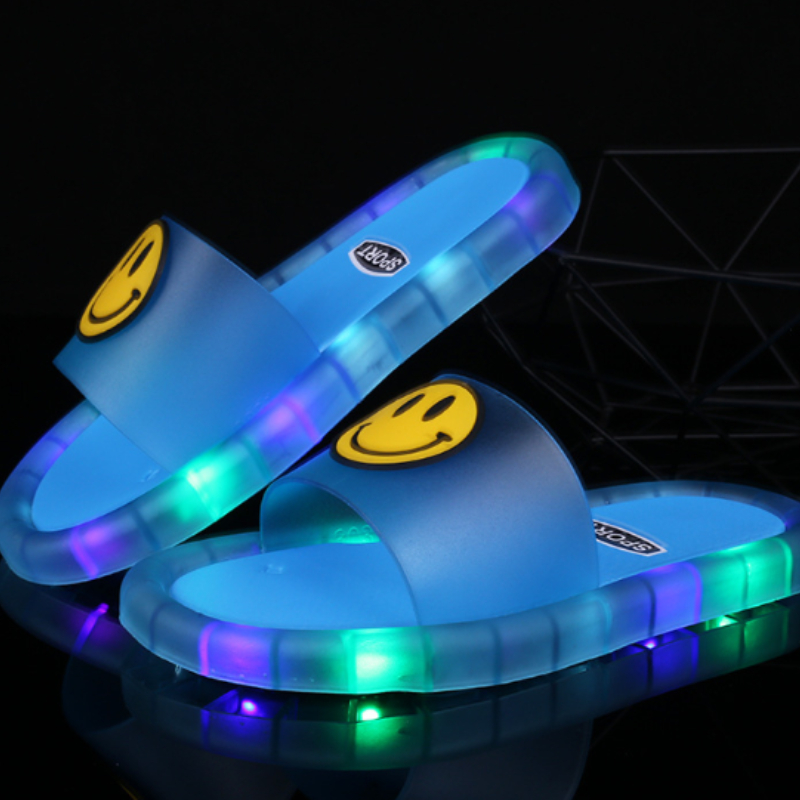 Boys Girls Slippers Prints Sandals Lighted Fashion Cute Children Shoes Bathroom Children Toddler Sandals Flat Heels