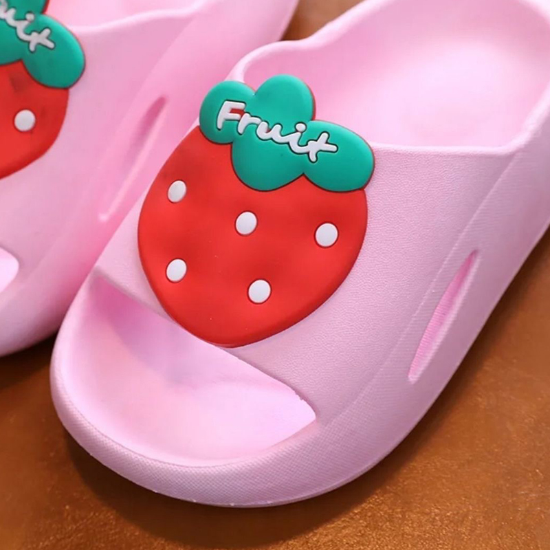 Cartoon Kids Slippers for Boys Summer Beach Indoor Slippers Cute Girl Shoes Home Soft Non-Slip Cute Children Slippers