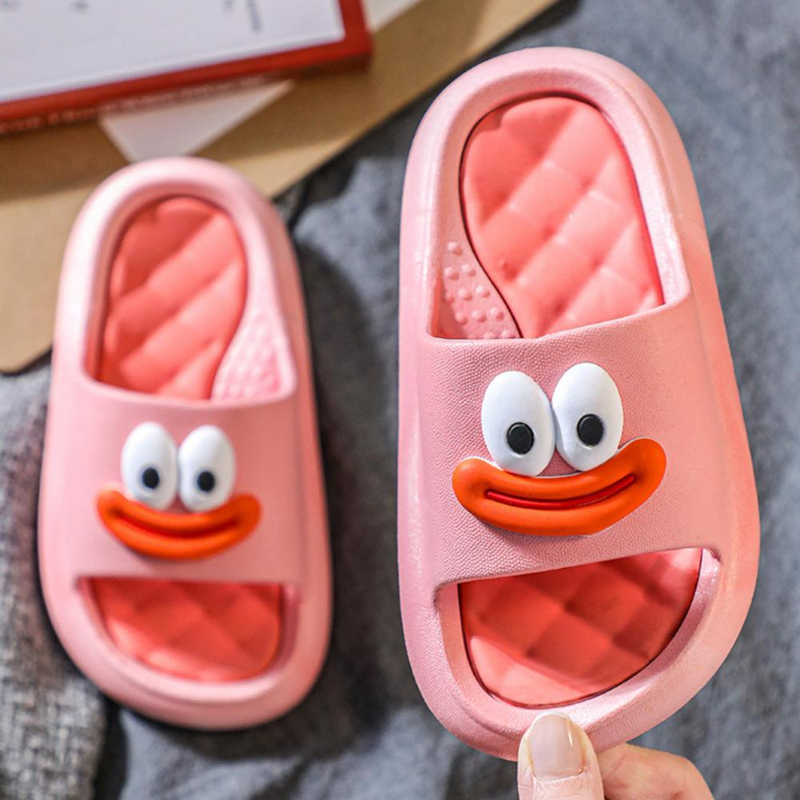 Casual EVA Soft Thick Sole Unisex Indoor Slippers Home Slippers Children Fashion Summer Beach Slides Outdoor Sandals Shoes