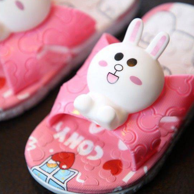 Girls' Slippers Summer Children's Indoor Anti-Skid Soft Bottom Bathroom Sandals Kid's Lovely Cartoon Bear Rabbit Sandals oddler Boys' Shoes