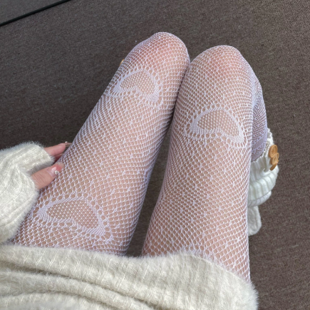 2Pairs Women White heart Fishnet Lace Pantyhose Gothic Punk Harajuku Heart Dot Jacquard Patterned Sheer Tights Mesh Stockings