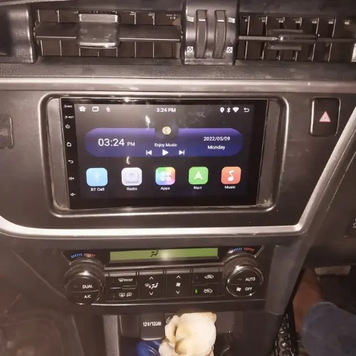 Toyota Auris 7inch Android Radio with inbuilt WIFI, Internal storage, Bluetooth, Google maps, YouTube and browser application.