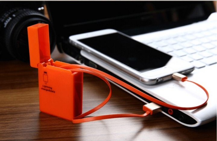 New USB Cable Retractable Cable 8pin Charging Cable for iPhone  Charger Cable