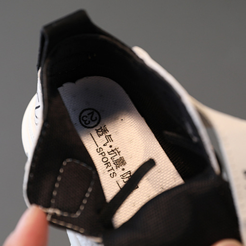 Soft Soled Sports Shoes For Children With Anti-Slip Doc Martens