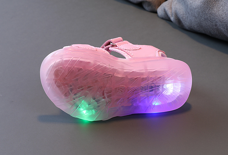Children's Sandals Glow Beach Walking Shoes For Primary And Secondary School Students