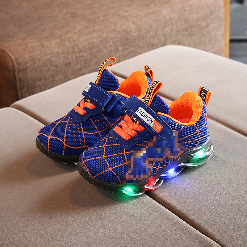 Children's Cartoon Sports Wear-Resistant Running Shoes With Led Light
