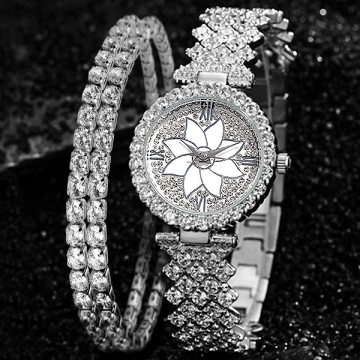 Ladies Full Star Bracelet With Diamond Time Flower Tray Roman Two-Piece Set