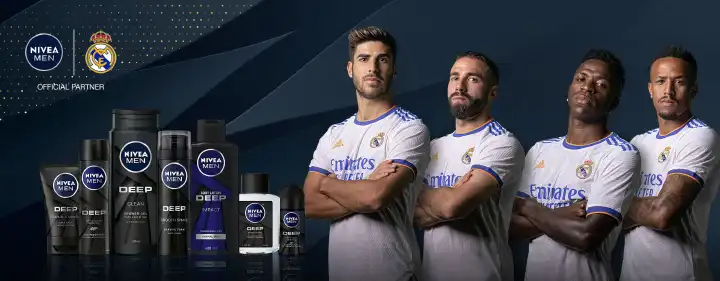 【Pack of 2】NIVEA Deep Impact Body lotion men 400ml intensely moisturises skin for 48 h leaving it feeling fresh thanks to black carbon. Woody and spicy notes give skin a masculine scent 24/7h.