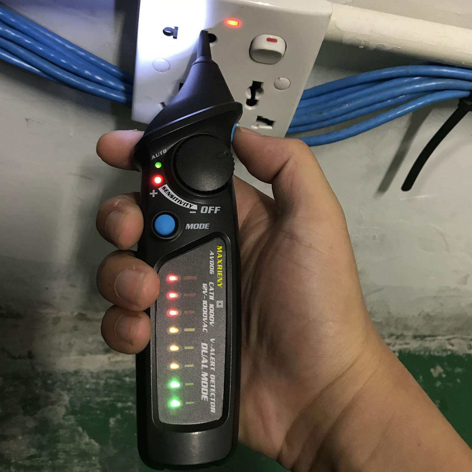AC Voltage Detector AVD06 Dual Mode 12V/48V~1000V Circuit Tester Non-contact AC Voltage Test Pen with Flashlight