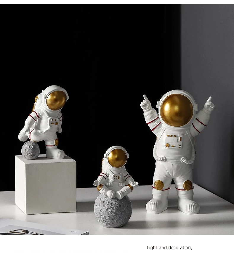 1pcs Nordic Astronaut Figurines Resin Sculpture Modern Home Decor Miniatures Table Ornaments Cosmonaut Figure Home Decorative