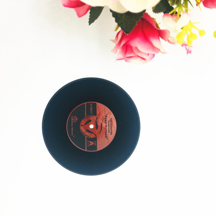 1PC Round Retro CD Creative Record Coaster Kitchen Accessories Heat Resistant Cup Mat Silicone Retro Mug Placemat Coaster Tools Kitchen Gadgets For Glass For Cup