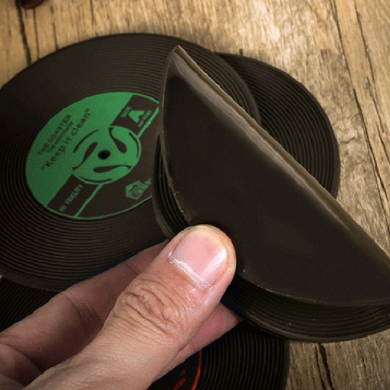 1PC Round Retro CD Creative Record Coaster Kitchen Accessories Heat Resistant Cup Mat Silicone Retro Mug Placemat Coaster Tools Kitchen Gadgets For Glass For Cup