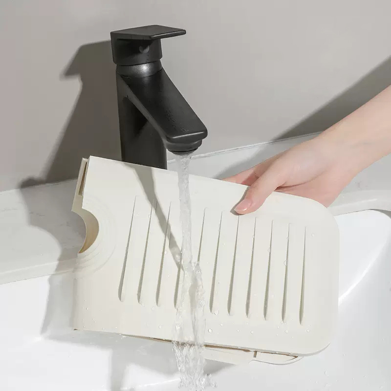 Kitchen Faucet Absorbent Mat Sink Splash Guard Silicone Faucet Splash Catcher Countertop Protector For Bathroom Kitchen Gadgets