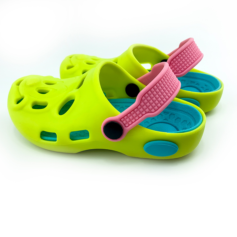 Waterproof non-slip wear-resistant silicone breathable shoes boys and girls beach hole shoes cartoon Children's Shoes Sa