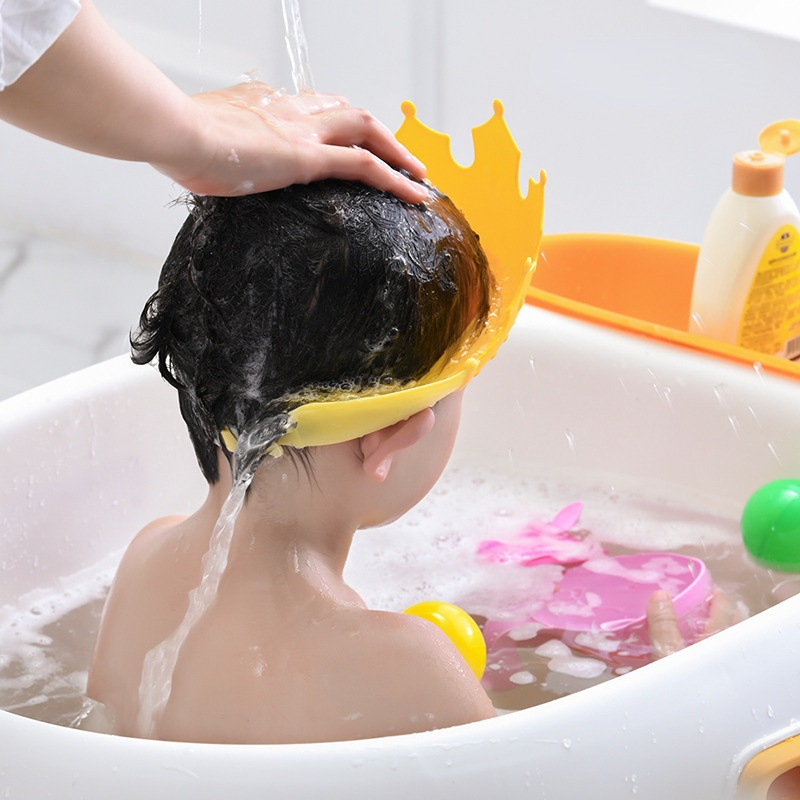 Kids Baby Shower Shampoo Cap Crown Design Adjustable Bath Visor Infant Hair Shield Ear Protection Safe Waterproof Head Cover
