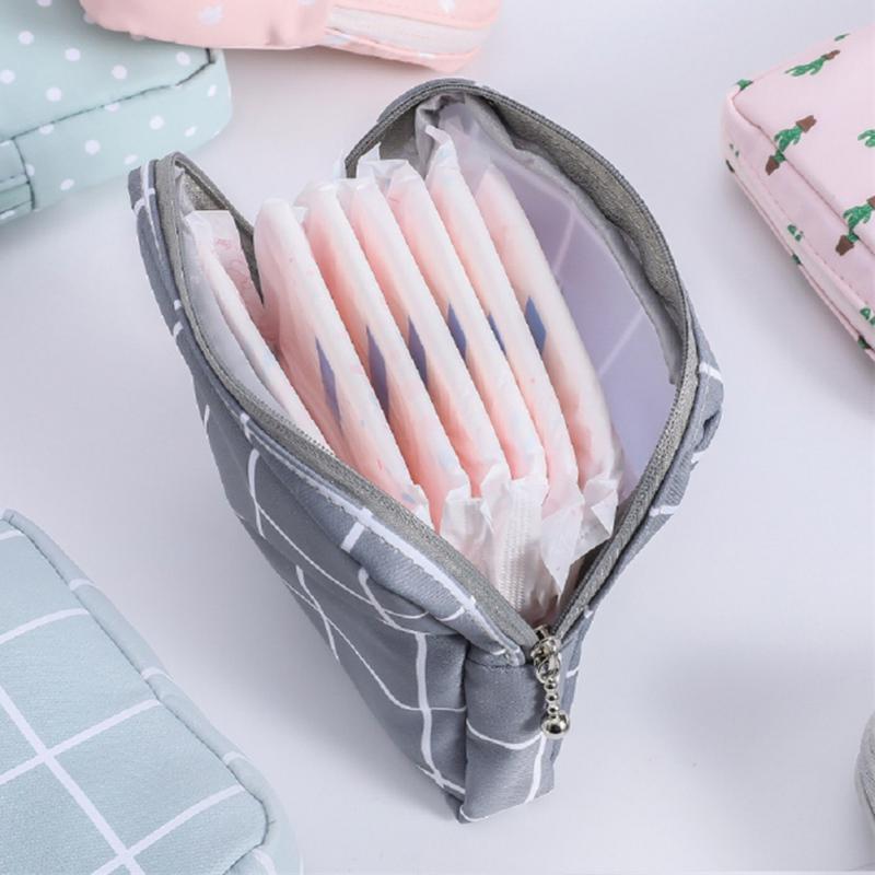 Ins Small Cosmetic Bag Girl Lipstick Bag Make Up Organizer Bag Makeup Pouch Sanitary Pads Storage Bags Toiletry Beauty Case