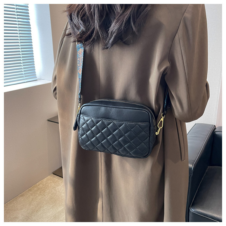 Wide Fabric Strap Women Crossbody Bags Solid Ladies Handbags Luxury Square Women Bags Shoulder Crossbody Sling Bags for Femele