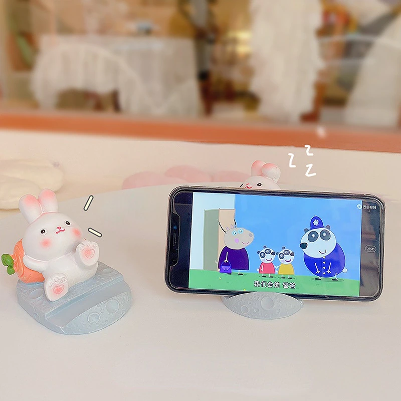 1PC Creative cartoon lazy mobile phone holder Cute Resin Rabbit Phone Holder Universal Mobile Phone Stand Holder Bracket Ornaments Toys Home Office Desktop Decoration