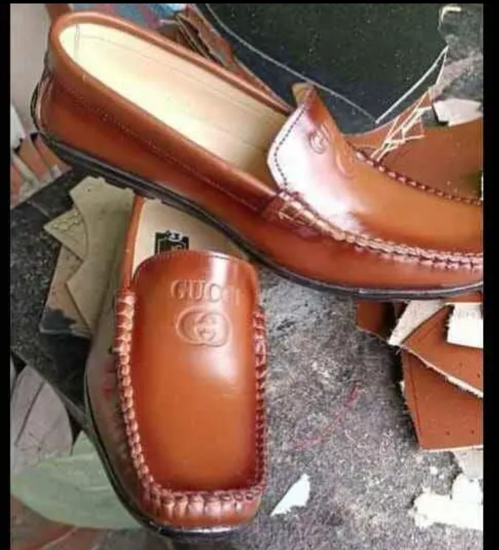 official pure leather Loafer shoes