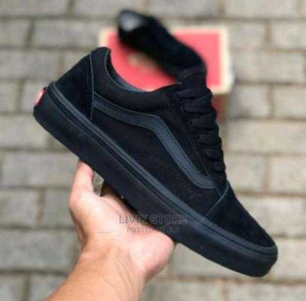 Fashion Men's Vans Unisex Rubber shoes for Men