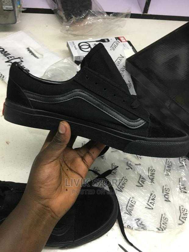 Fashion Men's Vans Unisex Rubber shoes for Men