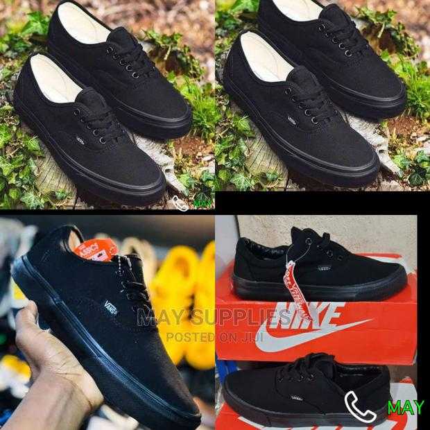 Fashion Men's Vans Unisex Rubber shoes for Men