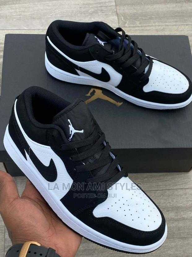men`s low cut jordan one breathable sneaker shoes