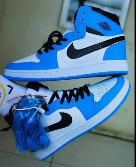 men`s jordan one breathable sneaker shoes