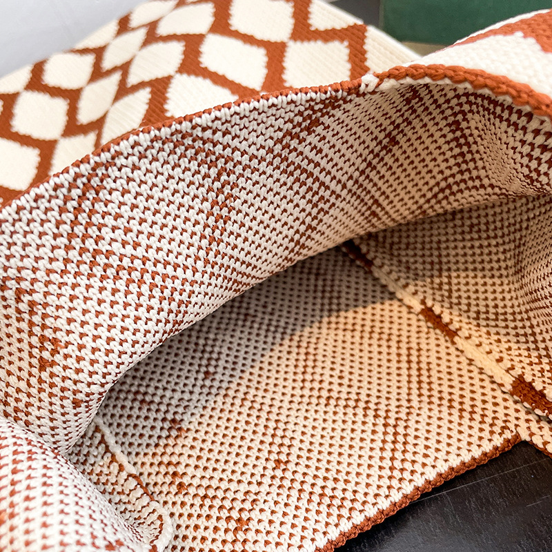 Fashion Plaid Knitted Bag Handbag Tote Handbag Wristlet Bag Walking Shopping Lazy Vest Bag
