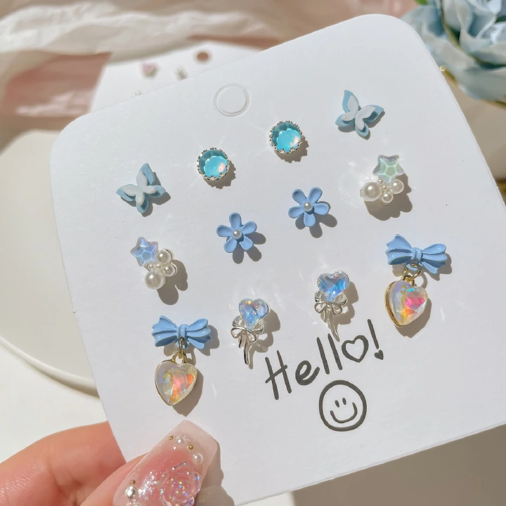 TS 3/4 Pairs Sweet Stud Earrings for Women Girl Sensitive Ears Studs Set Candy Flower Heart Animal Earrings in Vivid Colors and Multi-styles