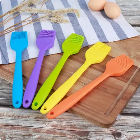 1PCS Silicone BBQ Oil Brush Basting Brush DIY Cake Bread Butter Baking Brushes Kitchen Cooking Barbecue Accessories